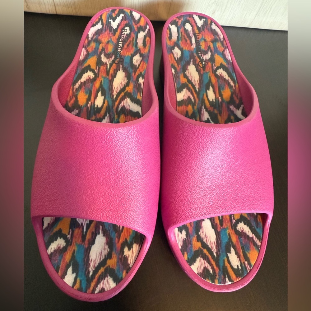 BareTraps Parvati Platform Slide Sandals Women’s 8 Magenta Open Wedge Summer EUC - Picture 3 of 9